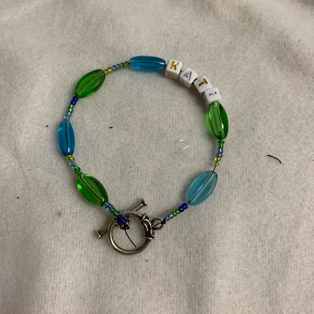 Bracelets - Picture 7 of 8
